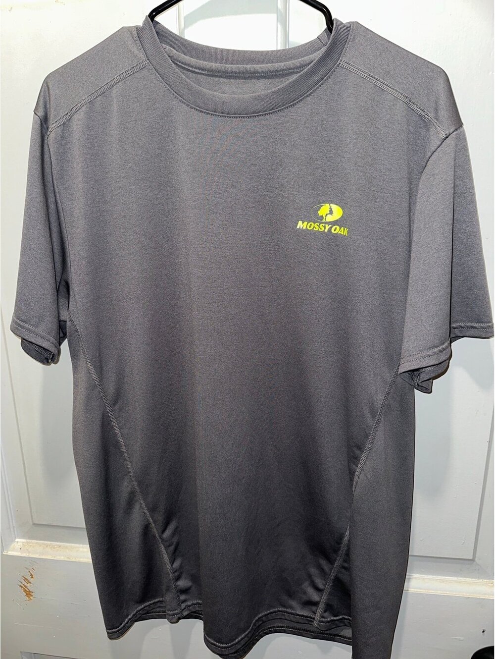Mossy Oak polyester shirt size large